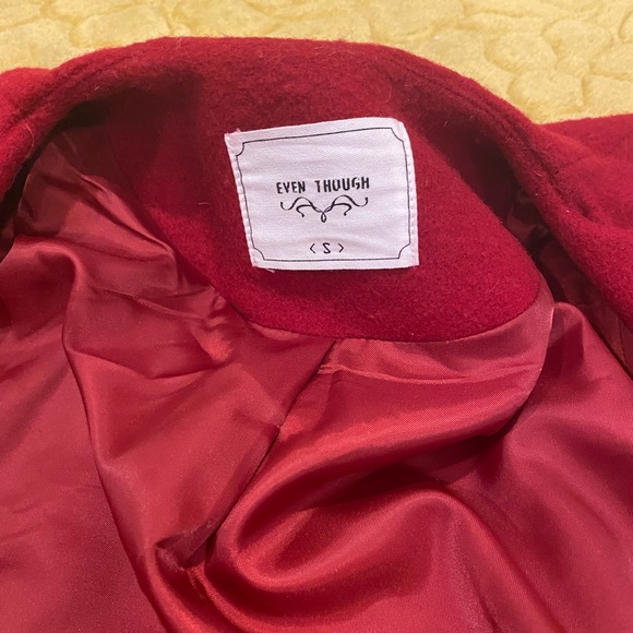 Red wool coat - Picture 4 of 14